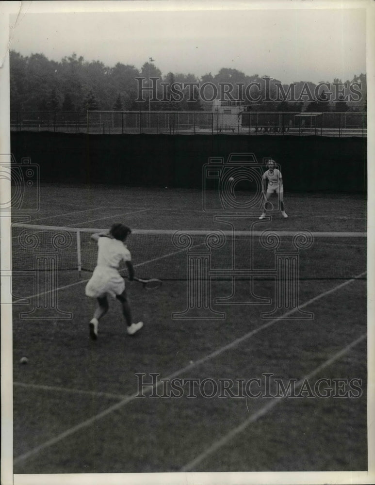 1934 Girls National Tennis Championship Sylvia Hatch  - Historic Images