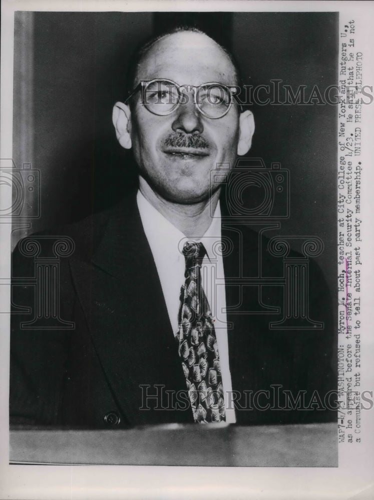 1963 Press Photo Myron L. Hoch, Teacher at City College of New York and Rutgers - Historic Images