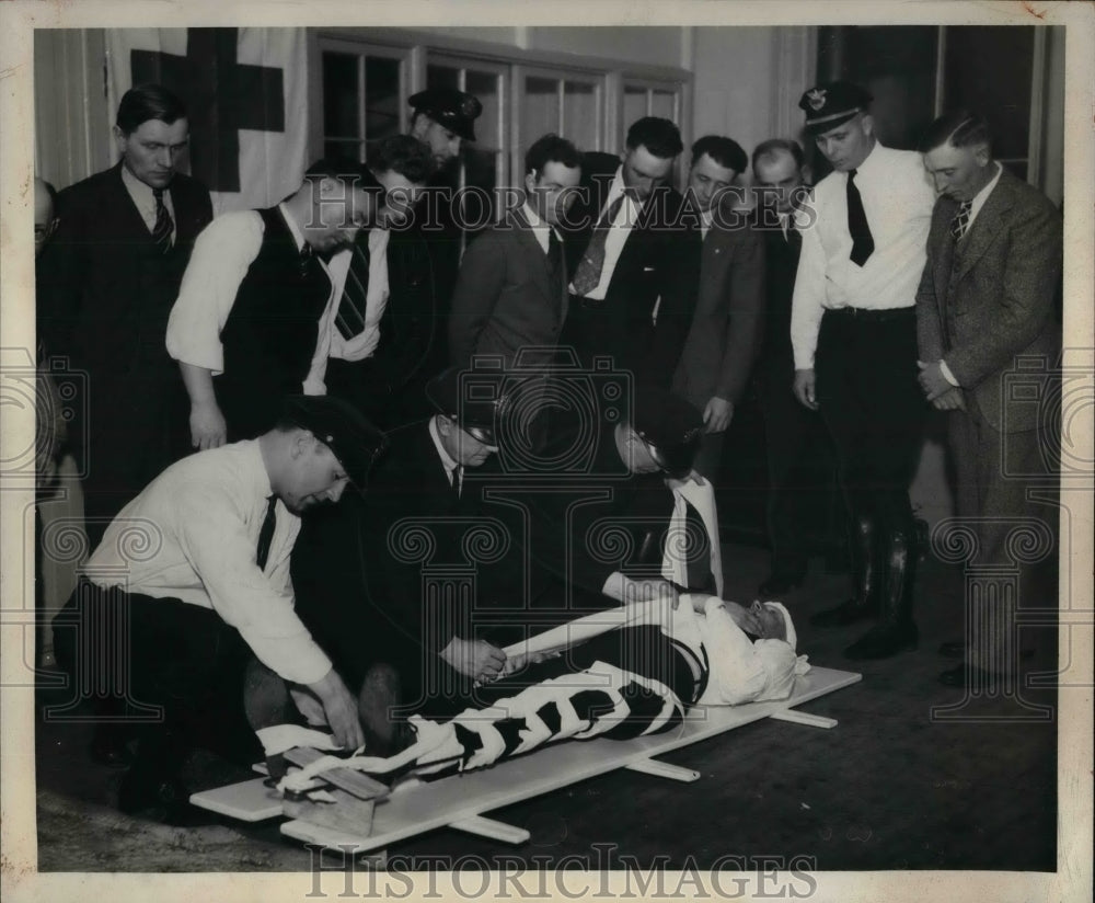 1936 Press Photo Broken Back Fractured Rib on Board - Historic Images