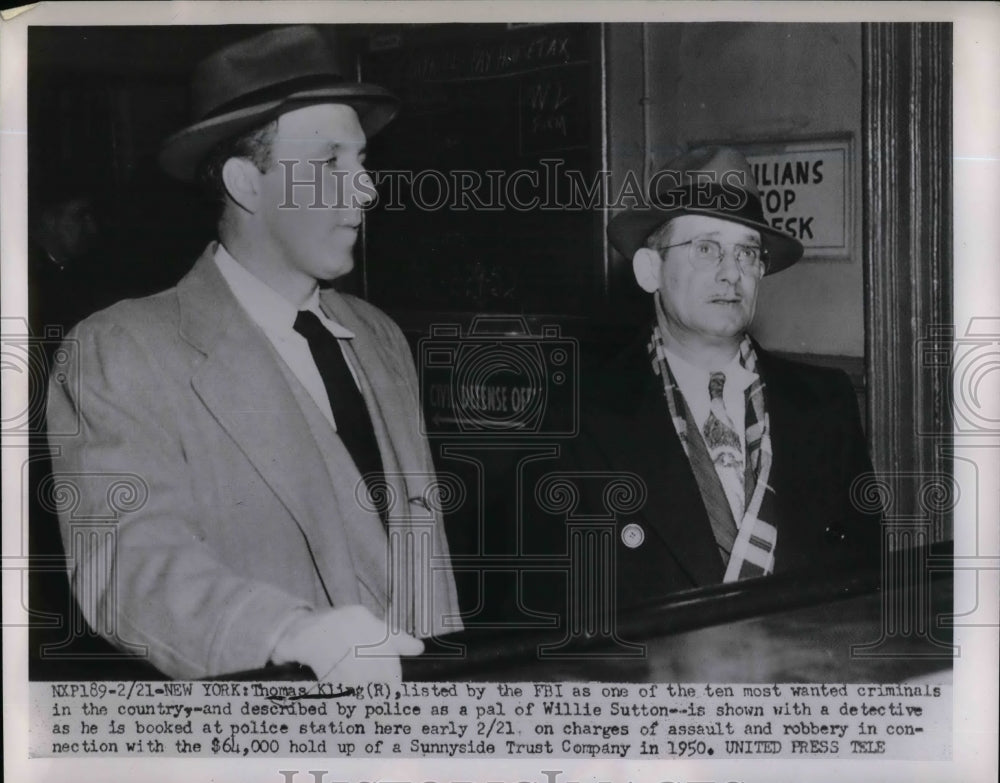 1952 Press Photo FBI 10 most wanted Thomas Kling at his arrest for robbery-Historic Images