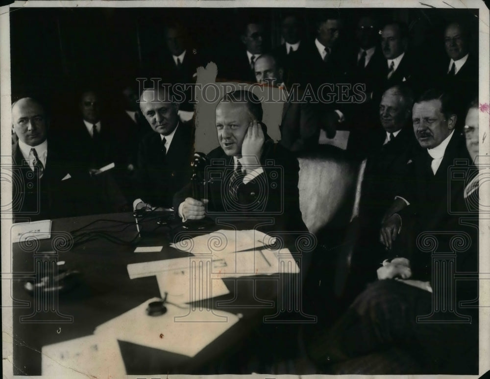 1929 Press Photo Walter Gifford president of the American Telephone & Telegraph - Historic Images