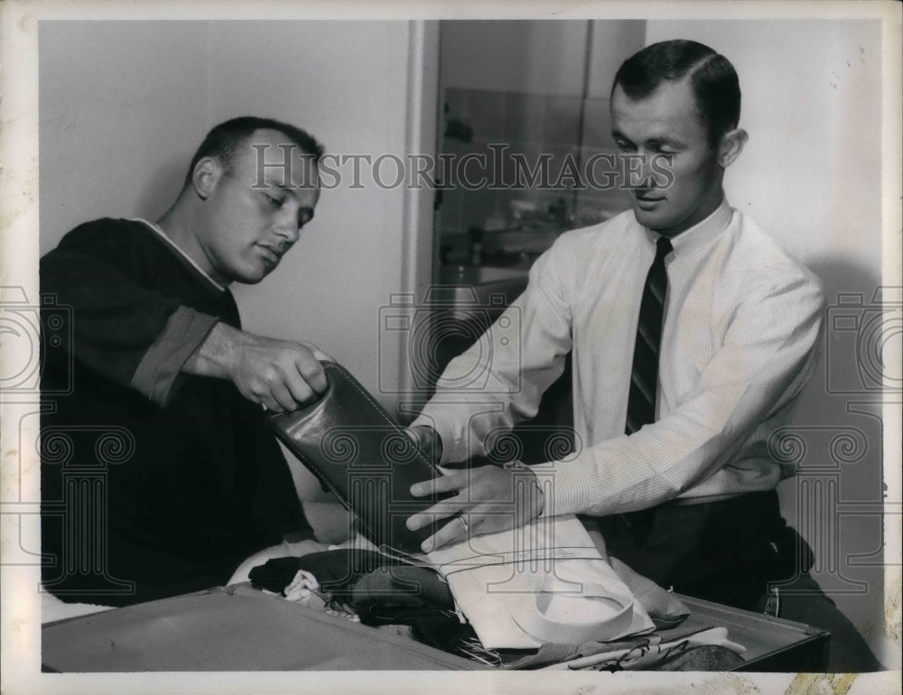 Press Photo Al Luplow and Ty Cline of MLB - Historic Images