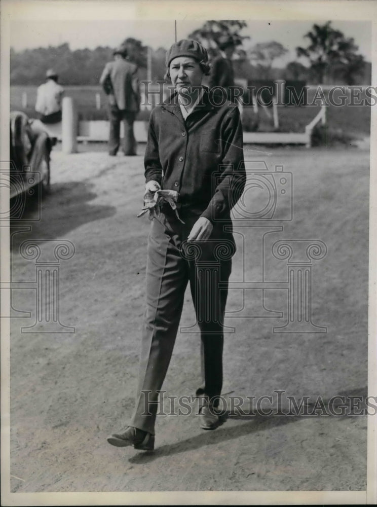 1938 Mrs. E.R. Harriman, Turfwoman At Goshen, New York - Historic Images