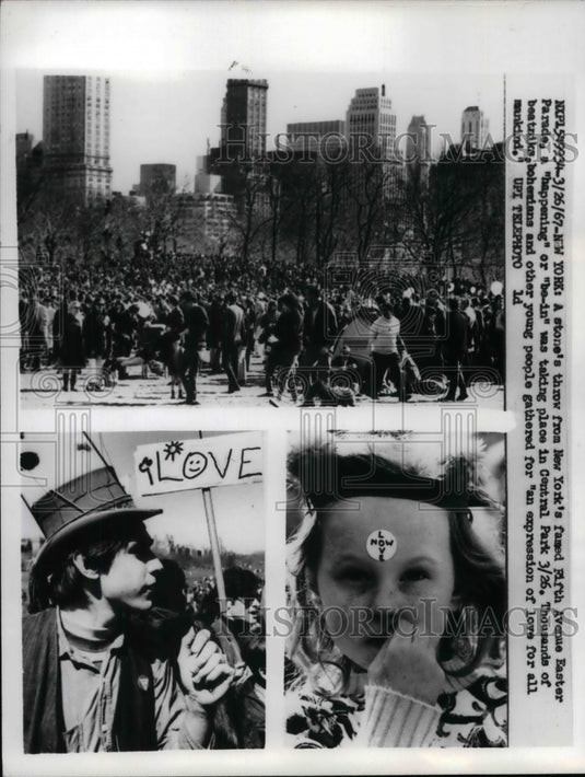 1957 Press Photo New Yorks Famed 5h Avenue Easter Parade - nea34111 - Historic Images