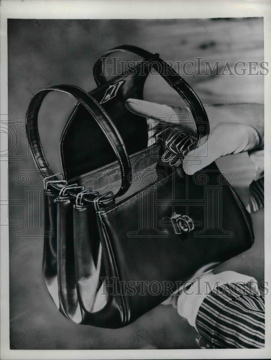 1950 Press Photo Pocket Book for 1950 Easter - nea34130 - Historic Images