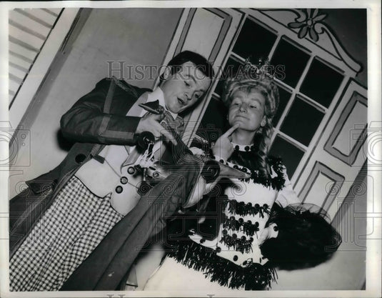1941 Sidney Wertimer, Fred Griffiths "Out of This World" - Historic Images