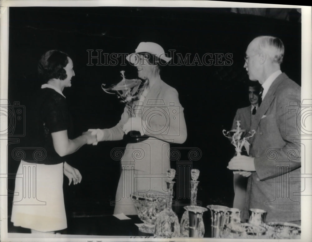 1938 Mme. Sylvia Henrotin, Lady Hilyard, At the Bermuda Tennis Club - Historic Images