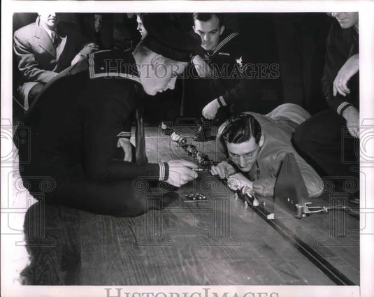 1948 Press Photo R.M. Conner & JW Harney Racing Car - Historic Images