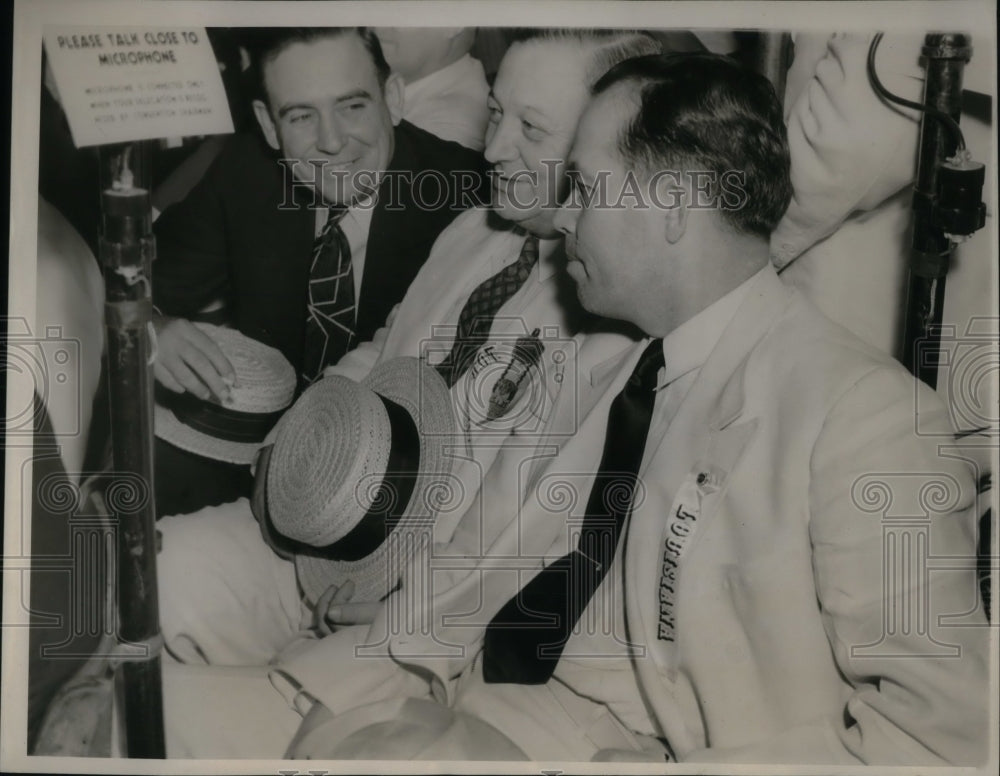 1940 Publisher John Ewing Gov Sam Jones &amp; W Prescott at Convention - Historic Images