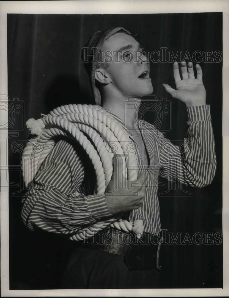 1940 Mask &amp; Wig Club University of Pennsylvania - Historic Images