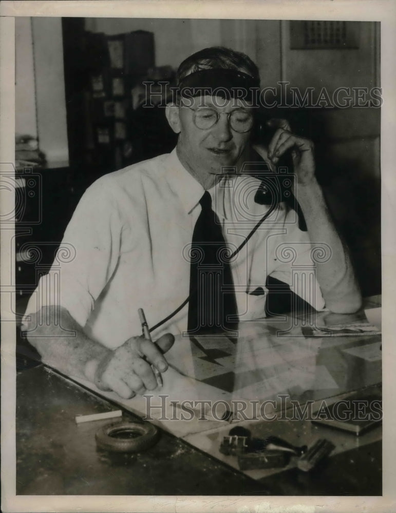 1947 Press Photo Hugh Vaun, Mayor of Hurteboro, Alabama - nea34539 - Historic Images