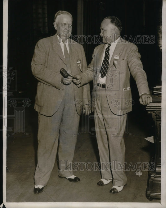 1932 Press Photo Kiwanis Intl Club, Carl Endicott & Wm O. Harris - nea34597 - Historic Images