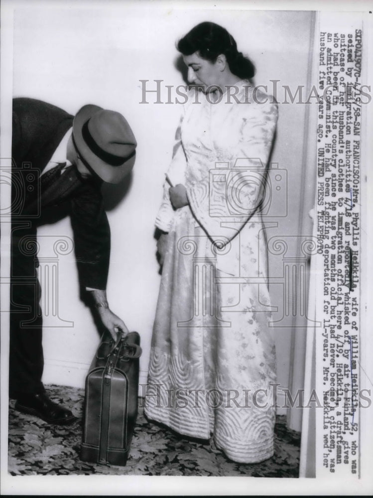 1958 Press Photo Mrs Phyllis Heikkila, husband Wm has been deported-Historic Images