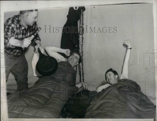 1939 Press Photo Maine Governor Lewis Barrows Entertains American Legion Head - Historic Images
