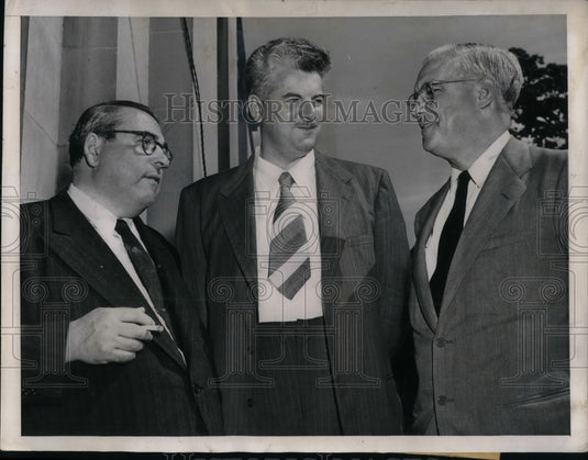 1947 Eugene Dennis, Sec of US Communist Party & atty Brodsky,McCabe - Historic Images