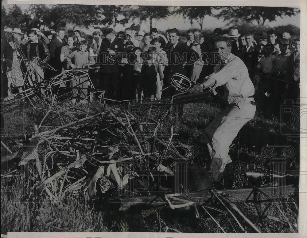 1939 Press Photo Pilot Gave His Life Not To Crash on School Where Children Were - Historic Images