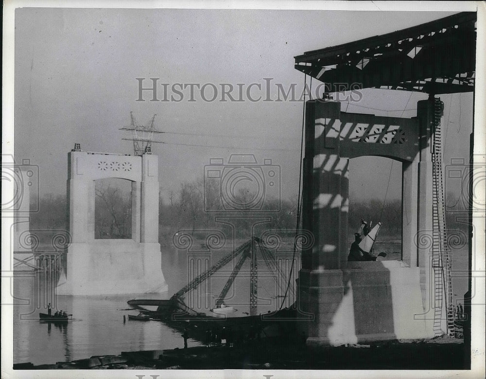 1941 Press Photo Workmen Hurled to Death in River as Bridge Falls - nea35883 - Historic Images