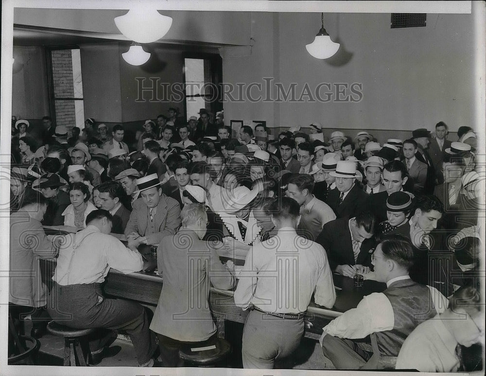 1937 Press Photo record crowd of 793 couples at Chicago Marriage License Bureau-Historic Images