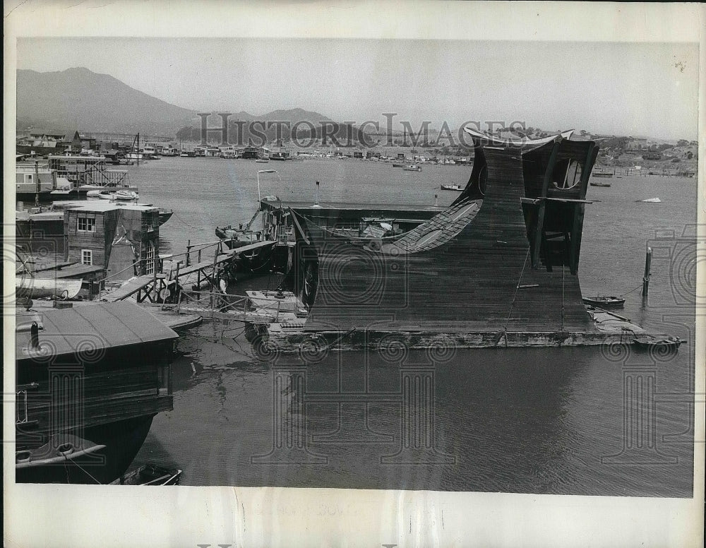 1969 Press Photo Uniquely shaped houseboat in Sausolito, California - nea35892 - Historic Images