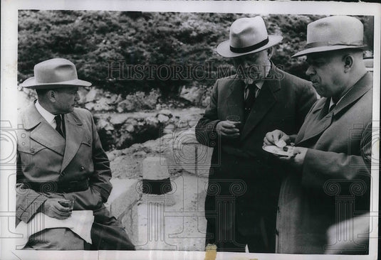 1955 Yugoslavia M. Tito, Soviet N. Bulganin & N. Khrushchev - Historic Images