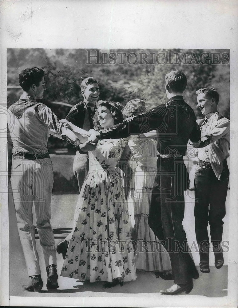 1948 Press Photo Square Dancing - Historic Images