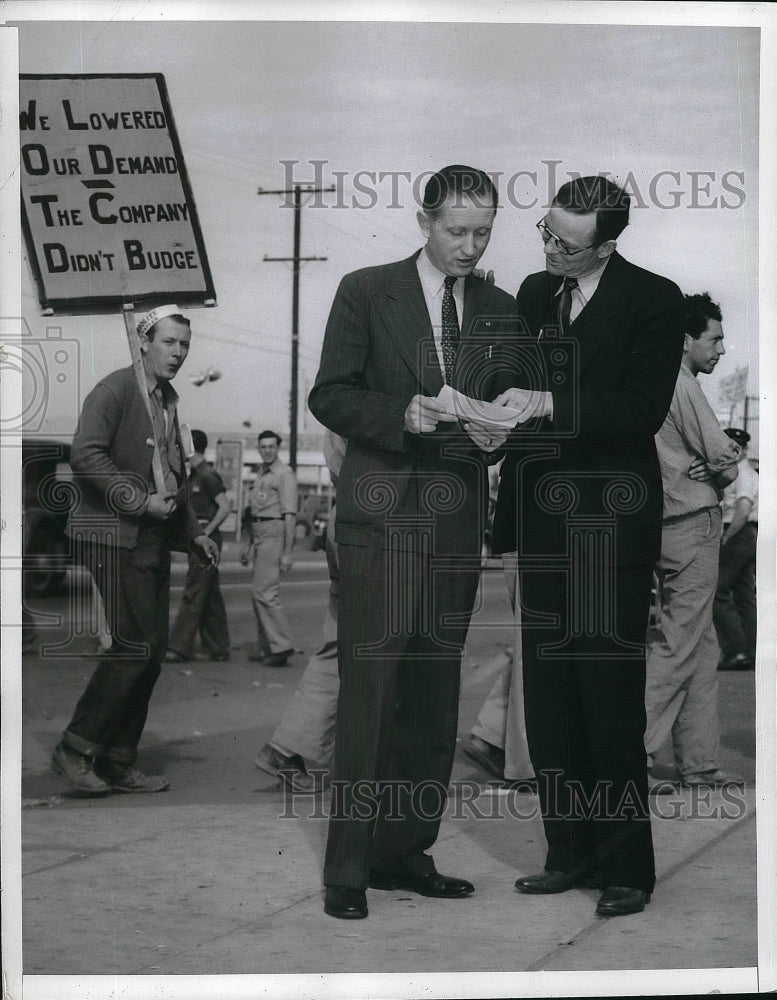 1940 Press Photo Lou Michener of UAW & Walter Smethurst of CIO - nea36208 - Historic Images