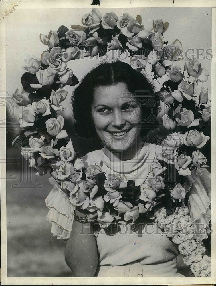 1934 Press Photo Tournament of Roses parade Queen Muriel Cowan - Historic Images