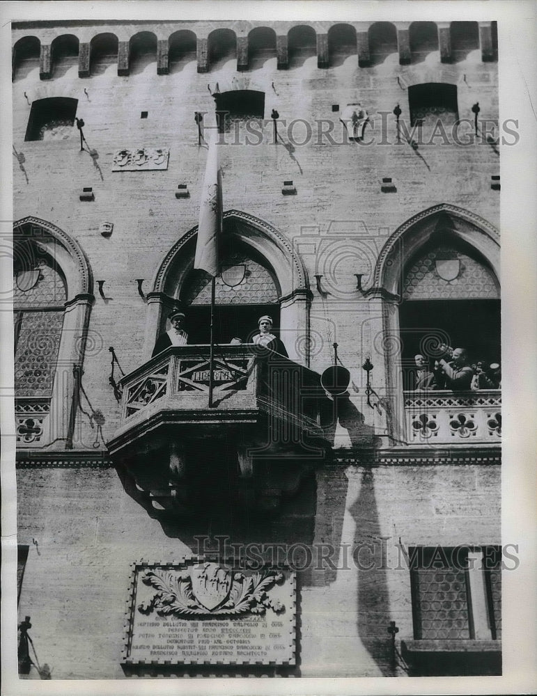 1958 Zaccaria Savoretti, Stelio Monironi, San Marino reageants - Historic Images