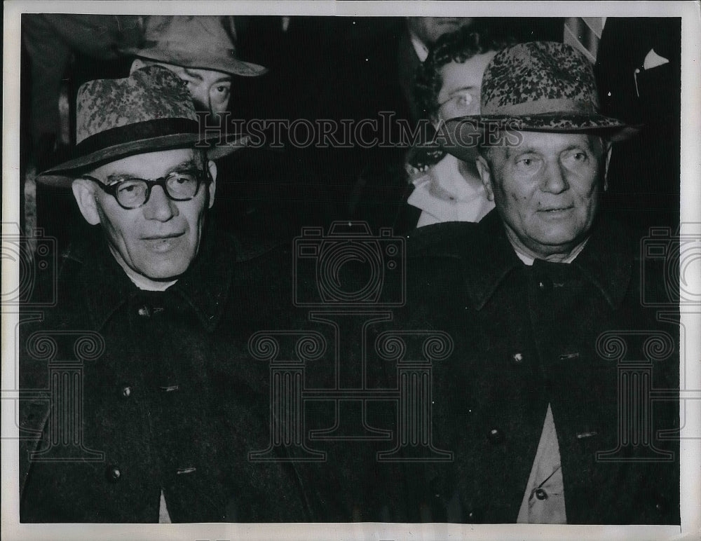 1957 Press Photo Communist Party Wladislaw Gomulka, Yugoslavia Pres. Tito - Historic Images