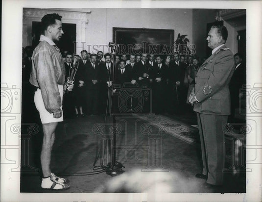 1952 Press Photo Marshal Tito Receives 60th Birthday Greetings - nea36518 - Historic Images