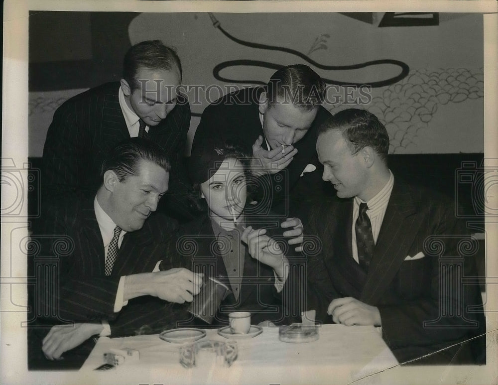 1939 Press Photo Mae Leslie of American Airlines, Peter Arno, R. Montegelas - Historic Images