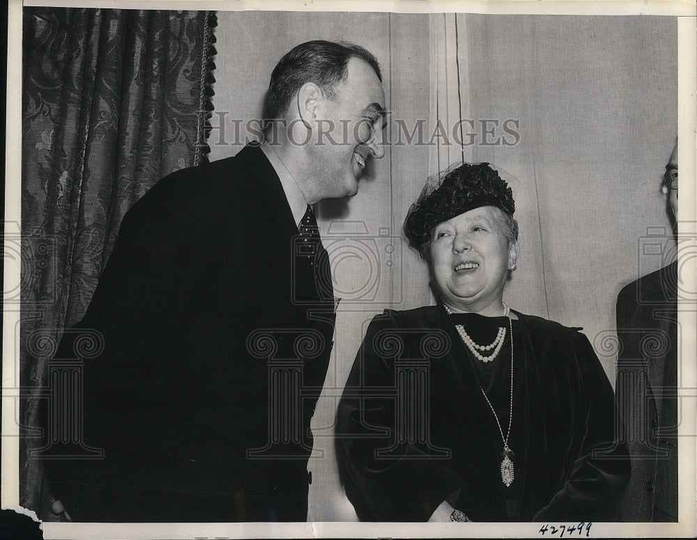 1938 Press Photo Congressman James Mead Talks With Mrs Norman Mack At Luncheon - Historic Images