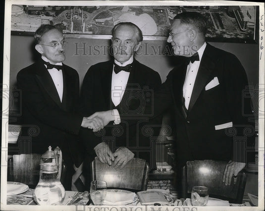 1939 Dr Gustav Eggloff,Dr Ales McGlicka,TH Taylor  - Historic Images