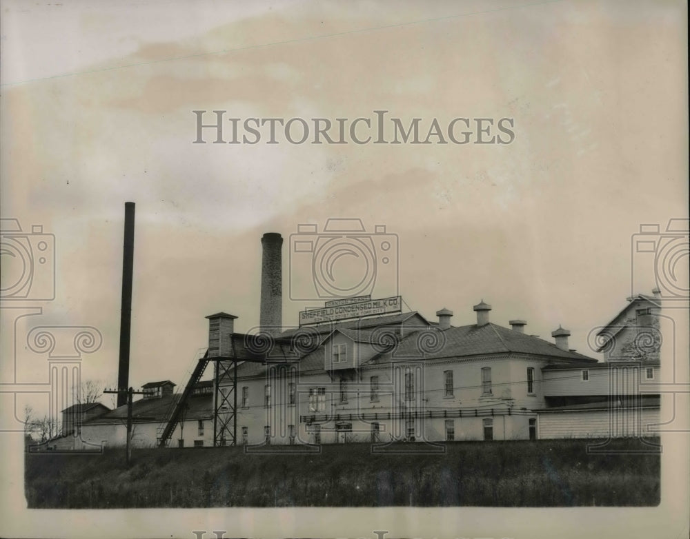 1937 Largest Milk Plant in World Effected by Dairy Strike - Historic Images