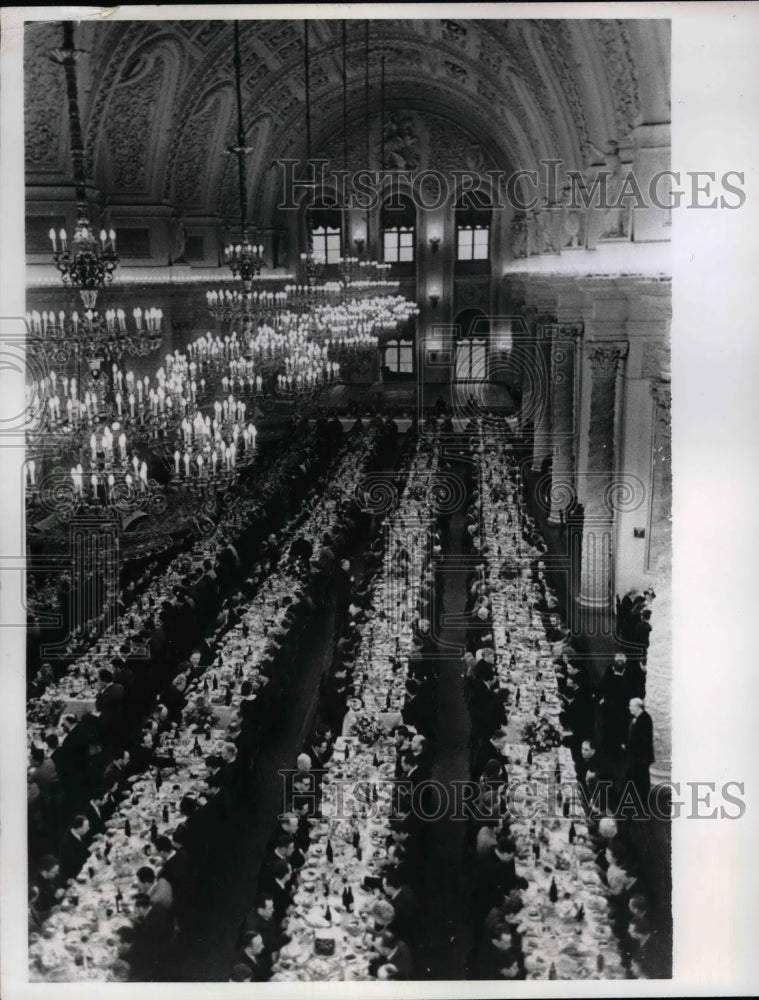1965 Guests of the Soviet Government at St. Georges Hall  - Historic Images