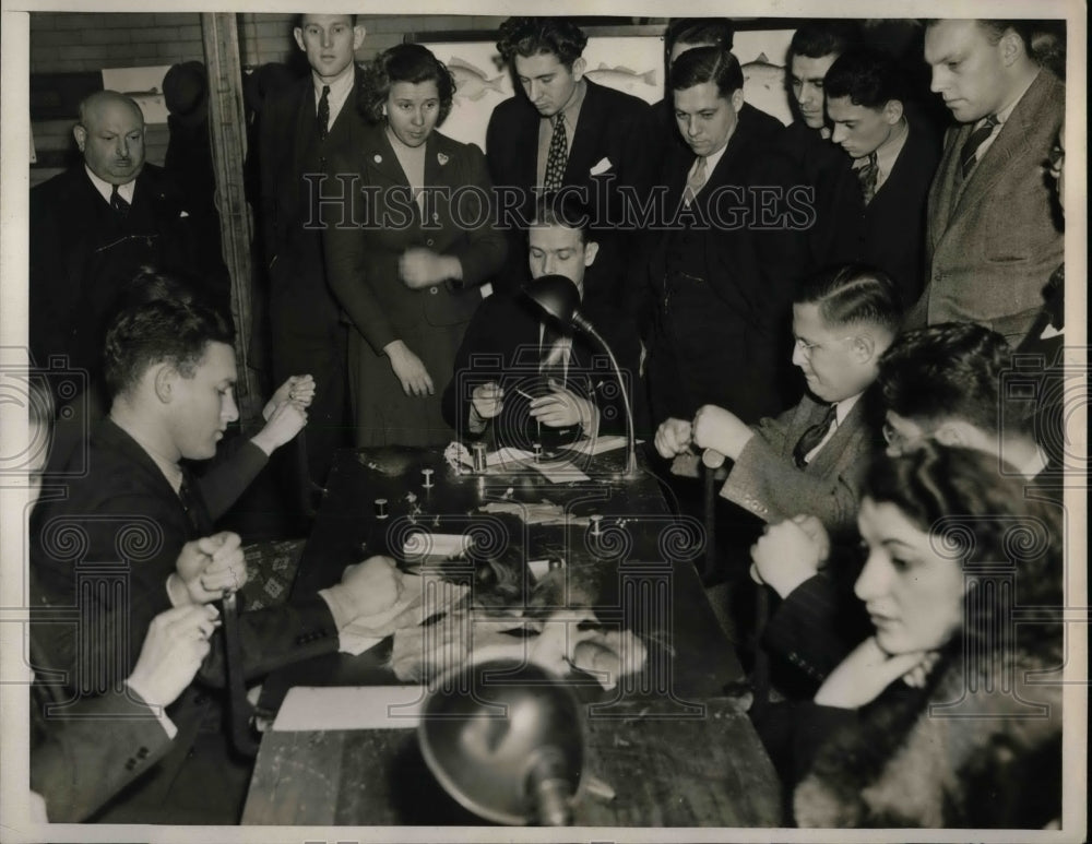 1939 Press Photo Columbia school &amp; class on making fishing lures - nea37157 - Historic Images