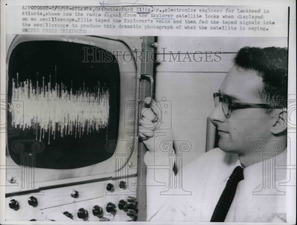 1958 Rutherford Ellis, Lockheed electronics engineer  - Historic Images