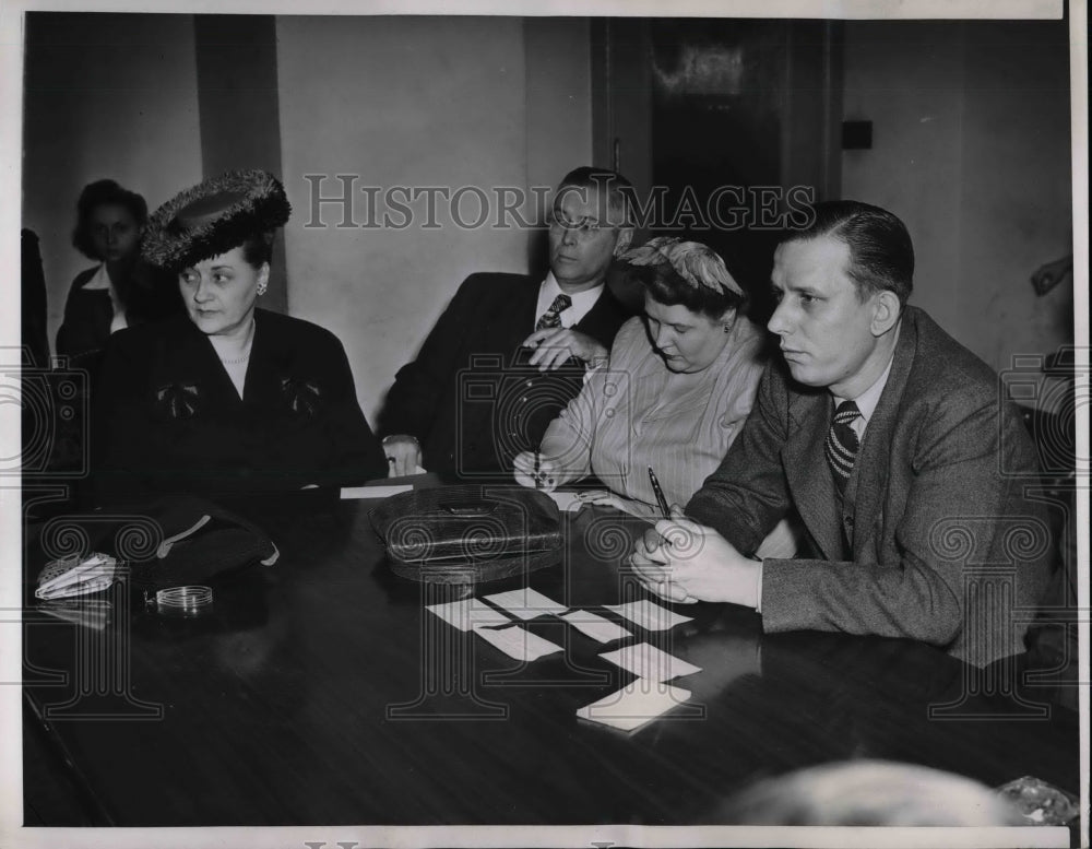 1944 Press Photo Ohio Telephone strike, L Eisenhart,JJ Moran,J Ree Dy, Pollock - Historic Images