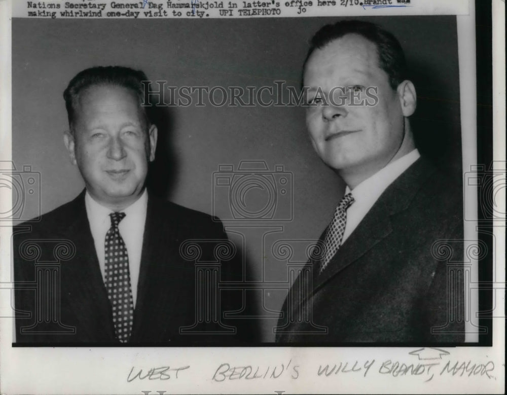 1959 Press Photo West Berlin&#39;s Mayor Willy Brandt w/ Dag Hammarskjold, United - Historic Images