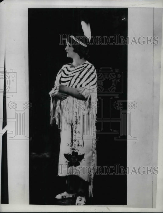 1933 Costume, Marian Campbell Winter Strongheart  - Historic Images