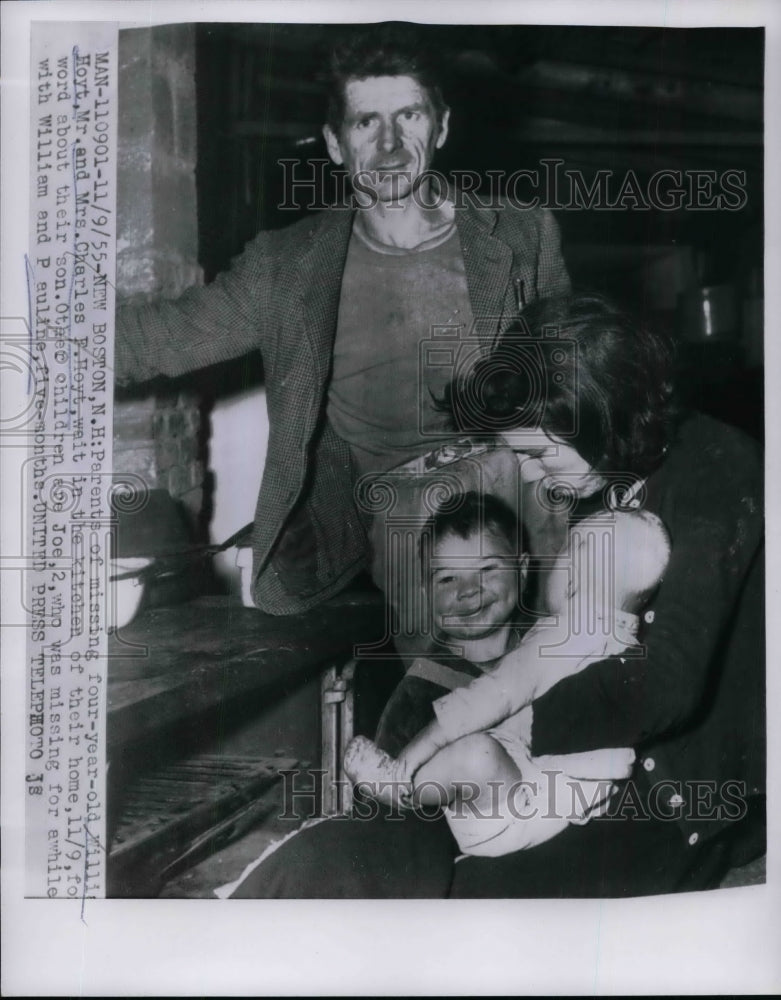 1955 Press Photo Mr., Mrs. Charles F Hoyt, Parents of Willie Hoyt, Missing Child - Historic Images