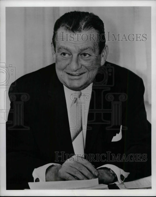 1968 Press Photo Clyde J. Harris, Hilton Hotels - nea37683 - Historic Images