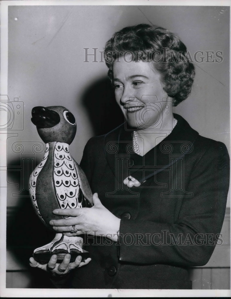 1964 Press Photo Mrs. George Evans of the Independence Ceramists Guild-Historic Images