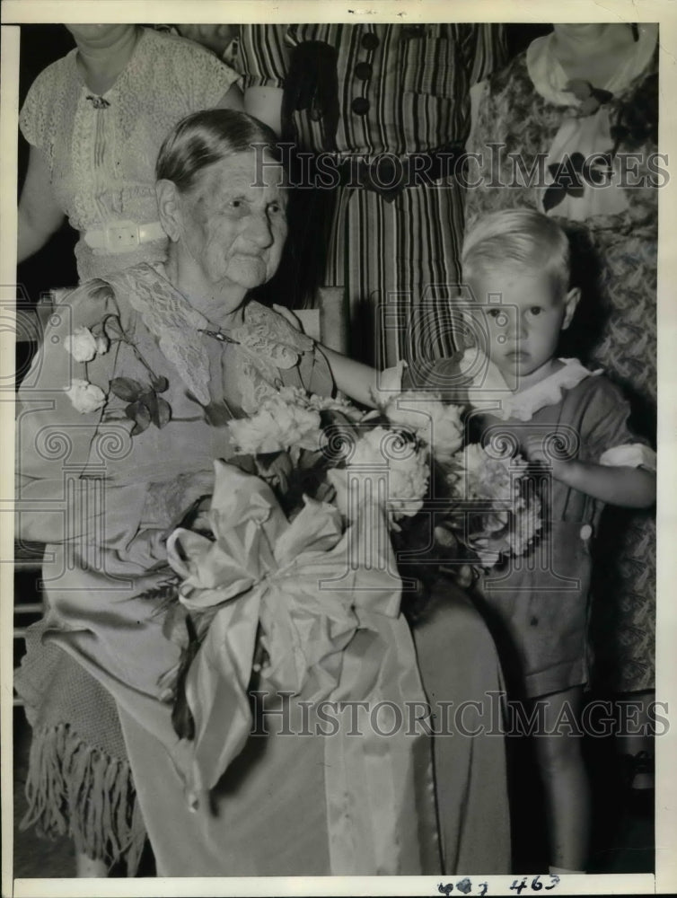 1938 Press Photo Mrs Melissa Huxley on her 100th birthday-Historic Images