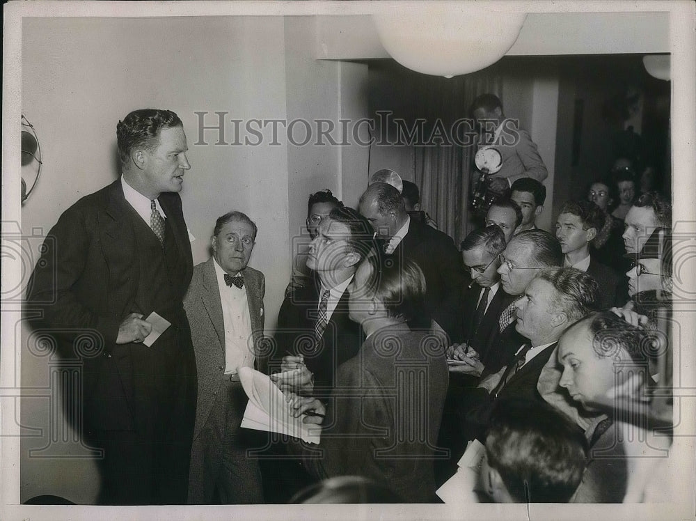 1936 John Hamilton, Campaign Manager for Gov. Alf Landon  - Historic Images