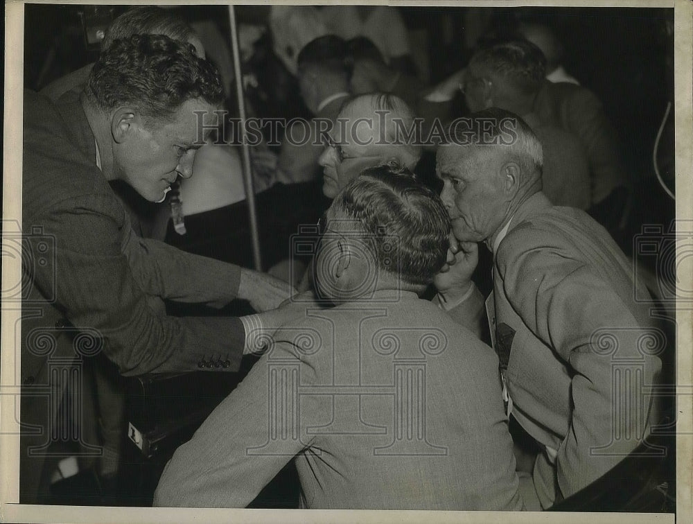 1937 Press Photo John Hamilton, Campaign Manager for Sen. Landon - nea38125-Historic Images
