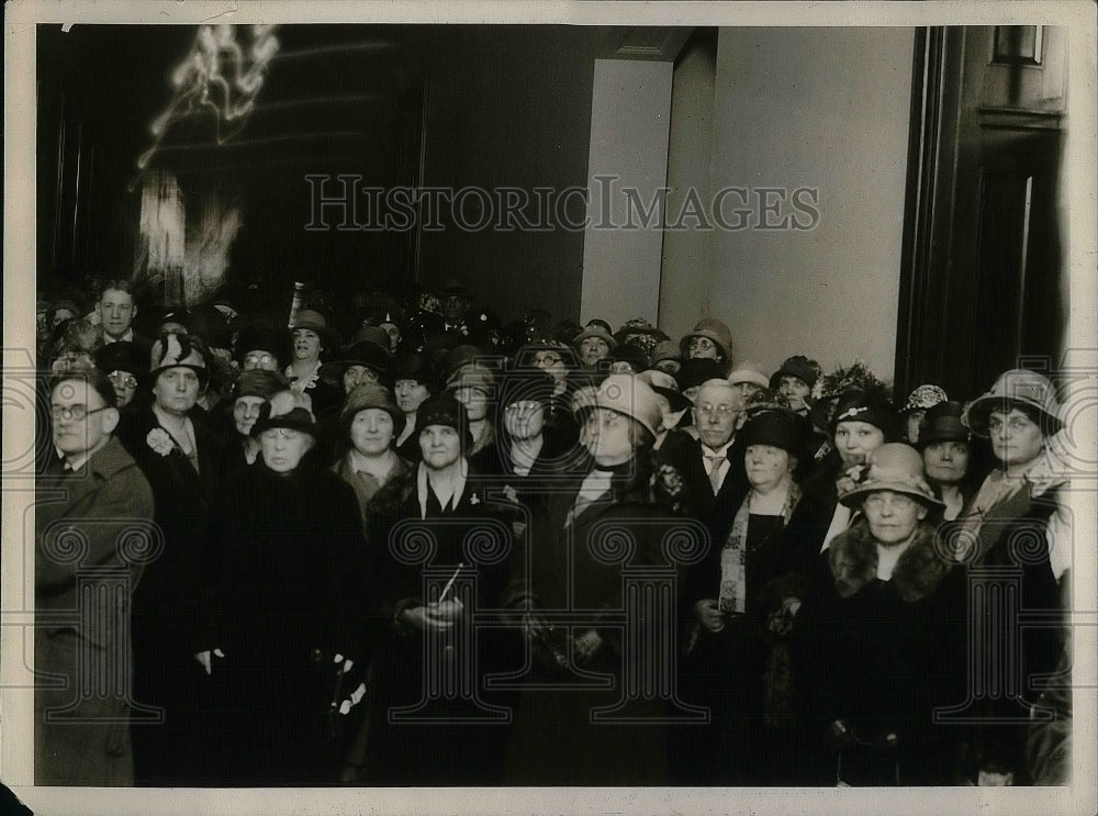 1926 Press Photo Crowd In Senate Office Building Awaits Outcome Of &quot;Wet&quot; Hearing-Historic Images