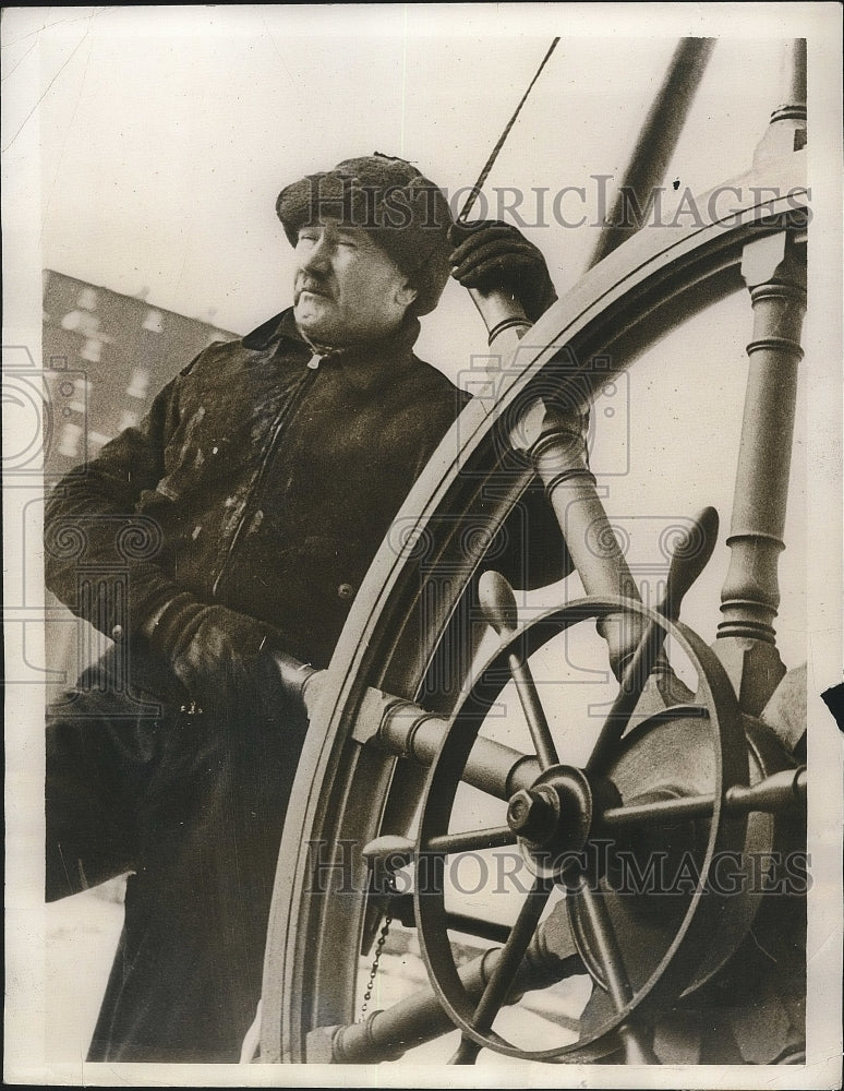 1936 Press Photo Steering Wheel on a ship. - nea38557 - Historic Images