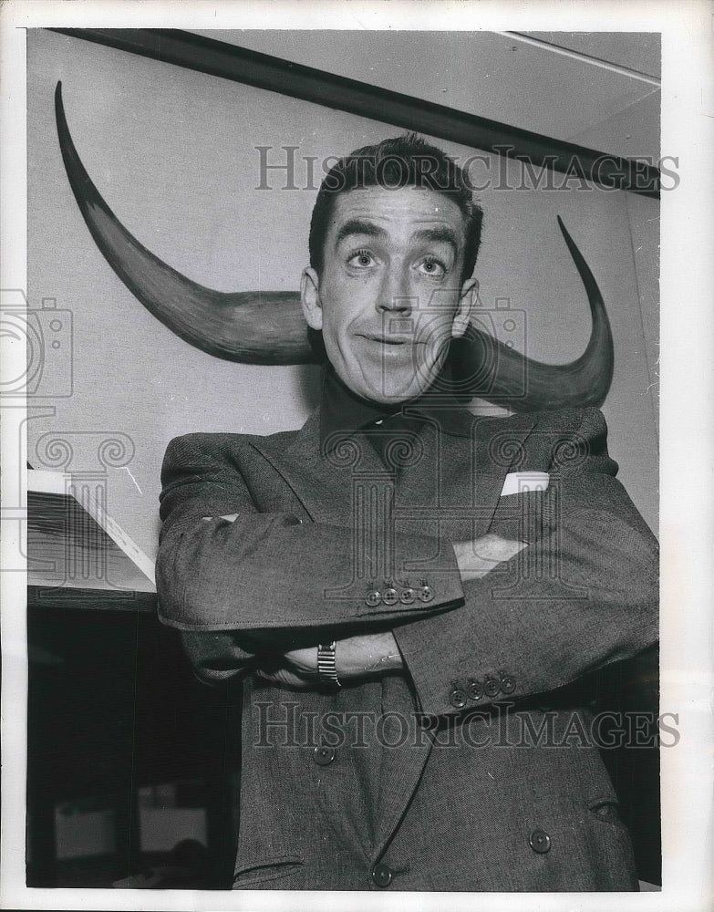 1955 Press Photo Alan Olive, British Comedian - Historic Images