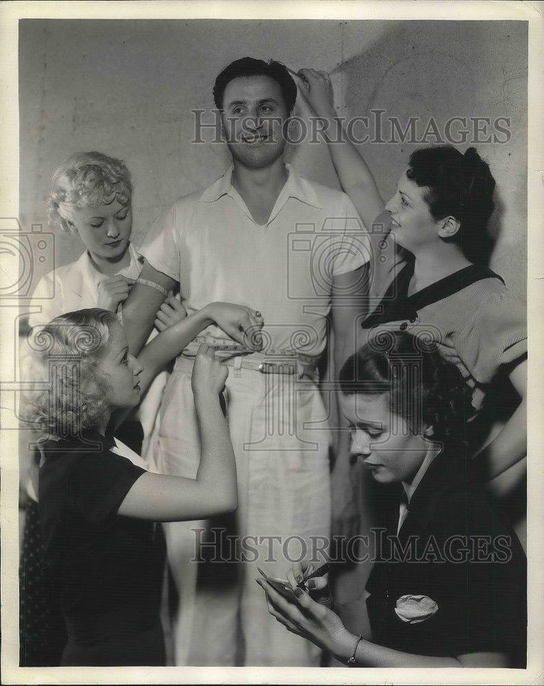 1935 Press Photo Chorus Members Traxler Jerome Welder Roach Natarro - Historic Images